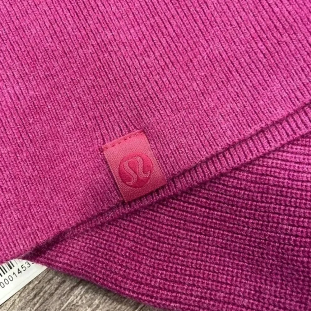 Lululemon Cotton-Blend Mock-Neck Sweater Heathered Wild Berry - Picture 6 of 6